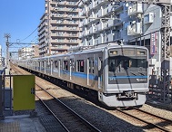 ���b�N�V�b�v�E�J���^�[�r��