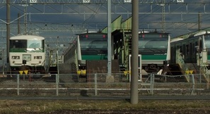 ���b�N�V�b�v�E�J���^�[�r��