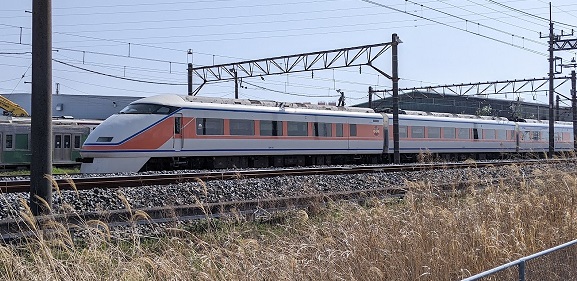 ���b�N�V�b�v�E�J���^�[�r��