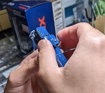 ���b�N�V�b�v�E�J���^�[�r��