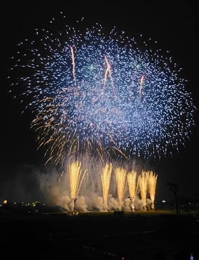 ���b�N�V�b�v�E�J���^�[�r��