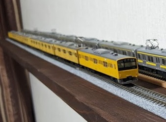 ���b�N�V�b�v�E�J���^�[�r��