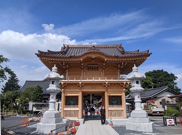 ���b�N�V�b�v�E�J���^�[�r��