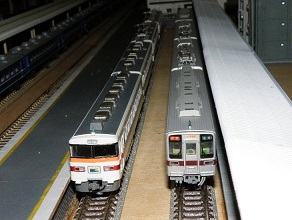 ���b�N�V�b�v�E�J���^�[�r��