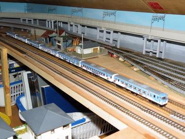 ���b�N�V�b�v�E�J���^�[�r��