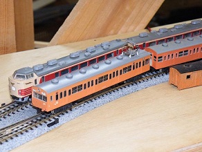 ���b�N�V�b�v�E�J���^�[�r��