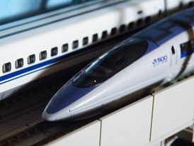 ���b�N�V�b�v�E�J���^�[�r��