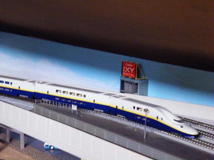 ���b�N�V�b�v�E�J���^�[�r��