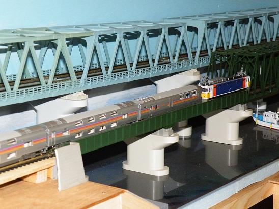 ���b�N�V�b�v�E�J���^�[�r��