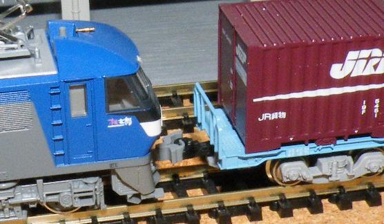 ���b�N�V�b�v�E�J���^�[�r��