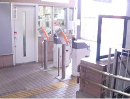 ���b�N�V�b�v�E�J���^�[�r��