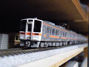 ���b�N�V�b�v�E�J���^�[�r��