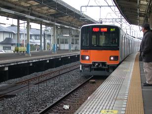 ���b�N�V�b�v�E�J���^�[�r��