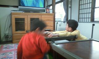 ���b�N�V�b�v�E�J���^�[�r��