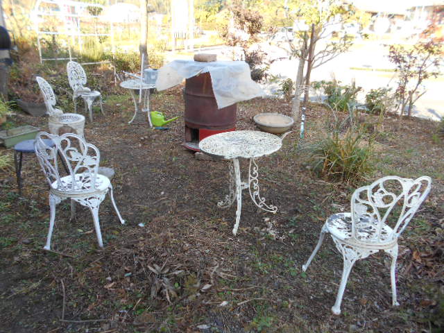 �Ԃǐ^�񒆂̗��ւ�