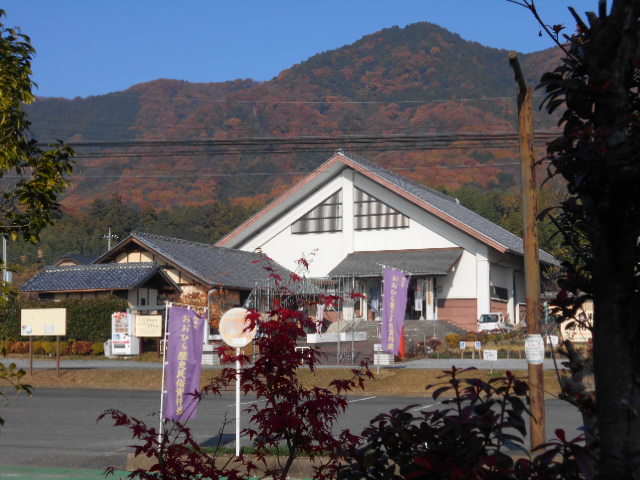 �Ԃǐ^�񒆂̗��ւ�