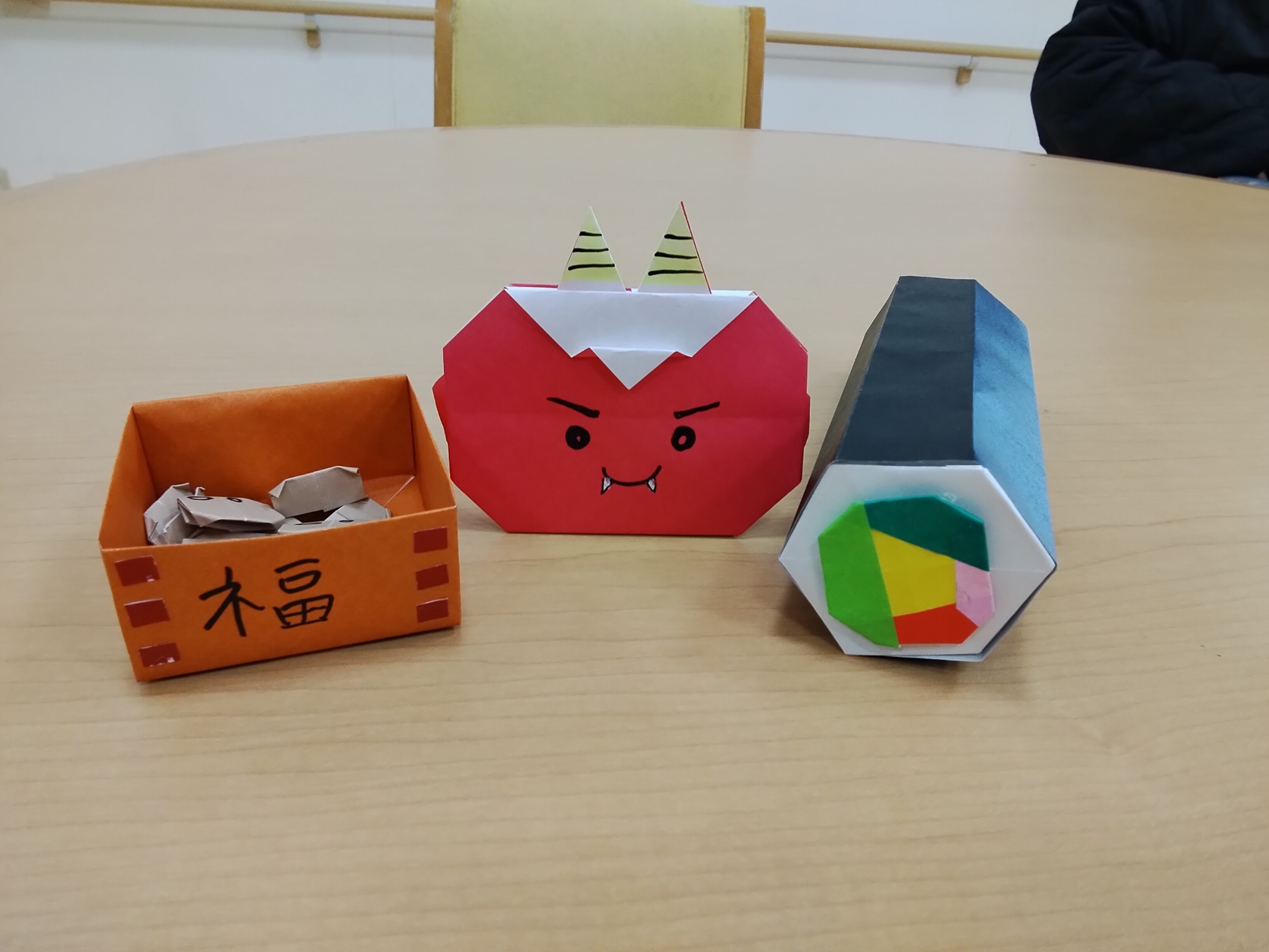 �I���͏펯�@�����͑Ë��i�Ԃǐ^�񒆂̗��ւ�j