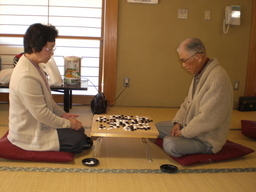 �Ԃǐ^�񒆂̗��ւ�