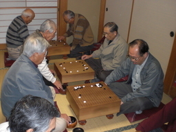 �Ԃǐ^�񒆂̗��ւ�