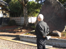 �Ԃǐ^�񒆂̗��ւ�