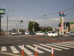 �Ԃǐ^�񒆂̗��ւ�