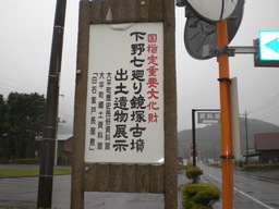 �Ԃǐ^�񒆂̗��ւ�