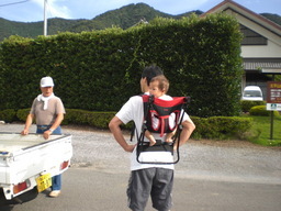 �Ԃǐ^�񒆂̗��ւ�