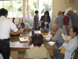 �Ԃǐ^�񒆂̗��ւ�