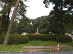 �Ԃǐ^�񒆂̗��ւ�