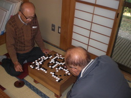 �Ԃǐ^�񒆂̗��ւ�