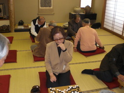 �Ԃǐ^�񒆂̗��ւ�