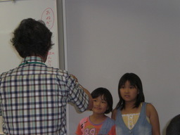 �Ԃǐ^�񒆂̗��ւ�