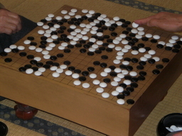 �Ԃǐ^�񒆂̗��ւ�