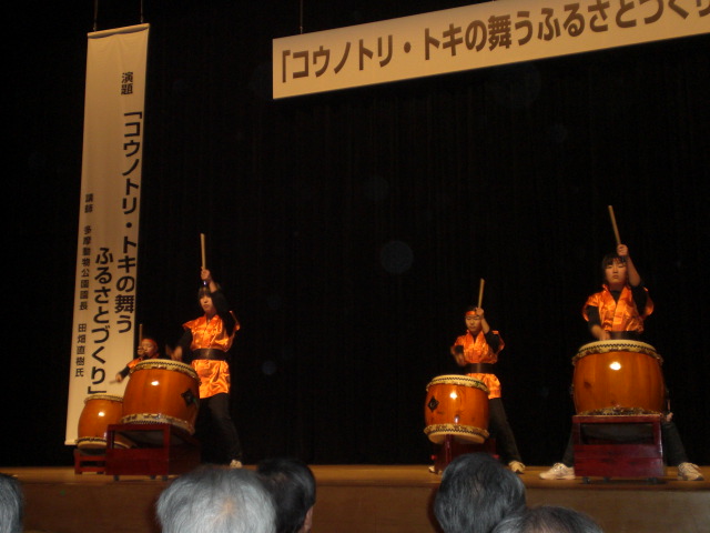 �Ԃǐ^�񒆂̗��ւ�