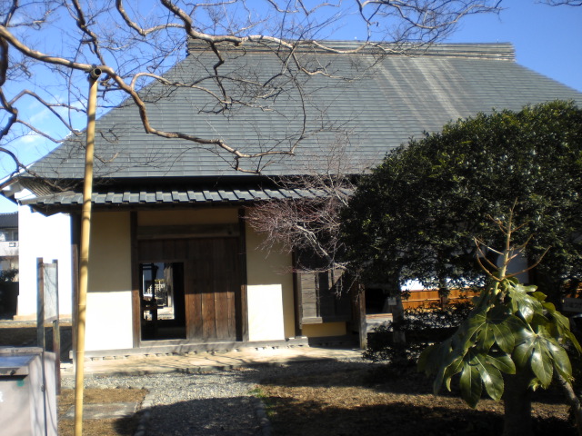 �Ԃǐ^�񒆂̗��ւ�