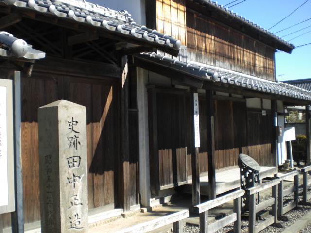 �Ԃǐ^�񒆂̗��ւ�