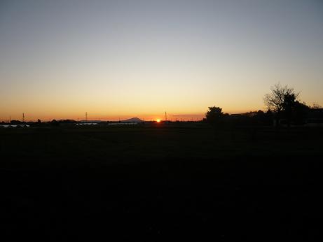 ���N���͎O���̓��I