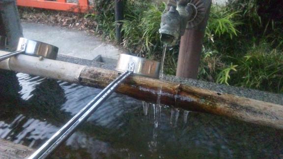 ���N���͎O���̓��I