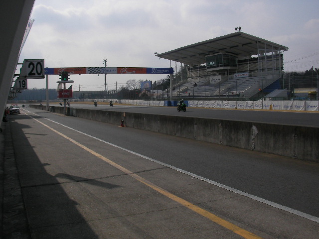 ���Ⴀ�o�C�N�ōs���΁H