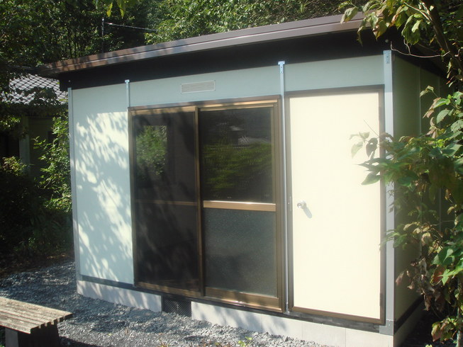 �{���Č����L