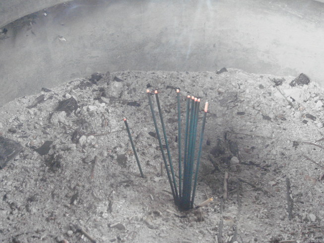 �{���Č����L