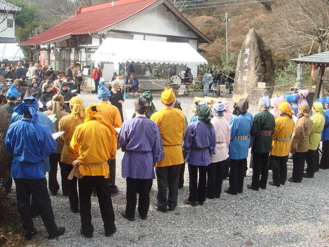 �{���Č����L