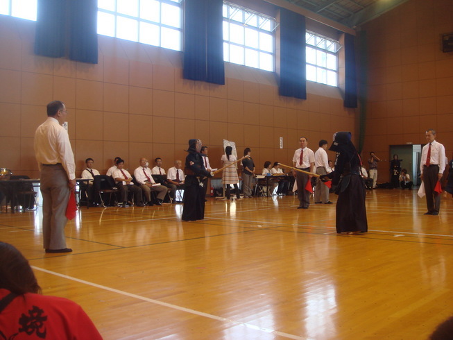 �{���Č����L