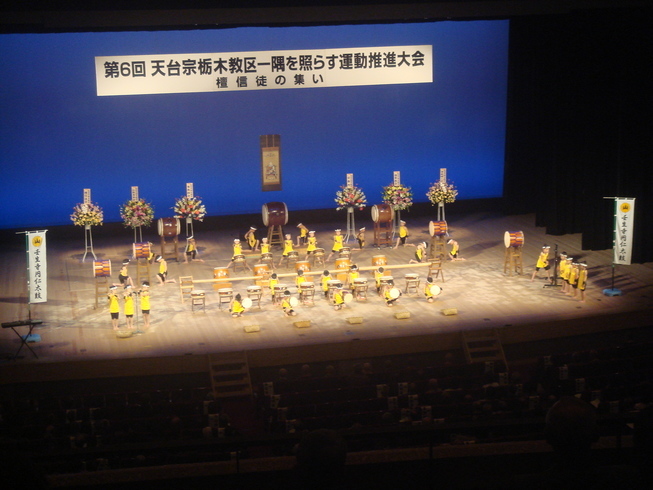 �{���Č����L