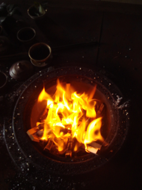 �{���Č����L