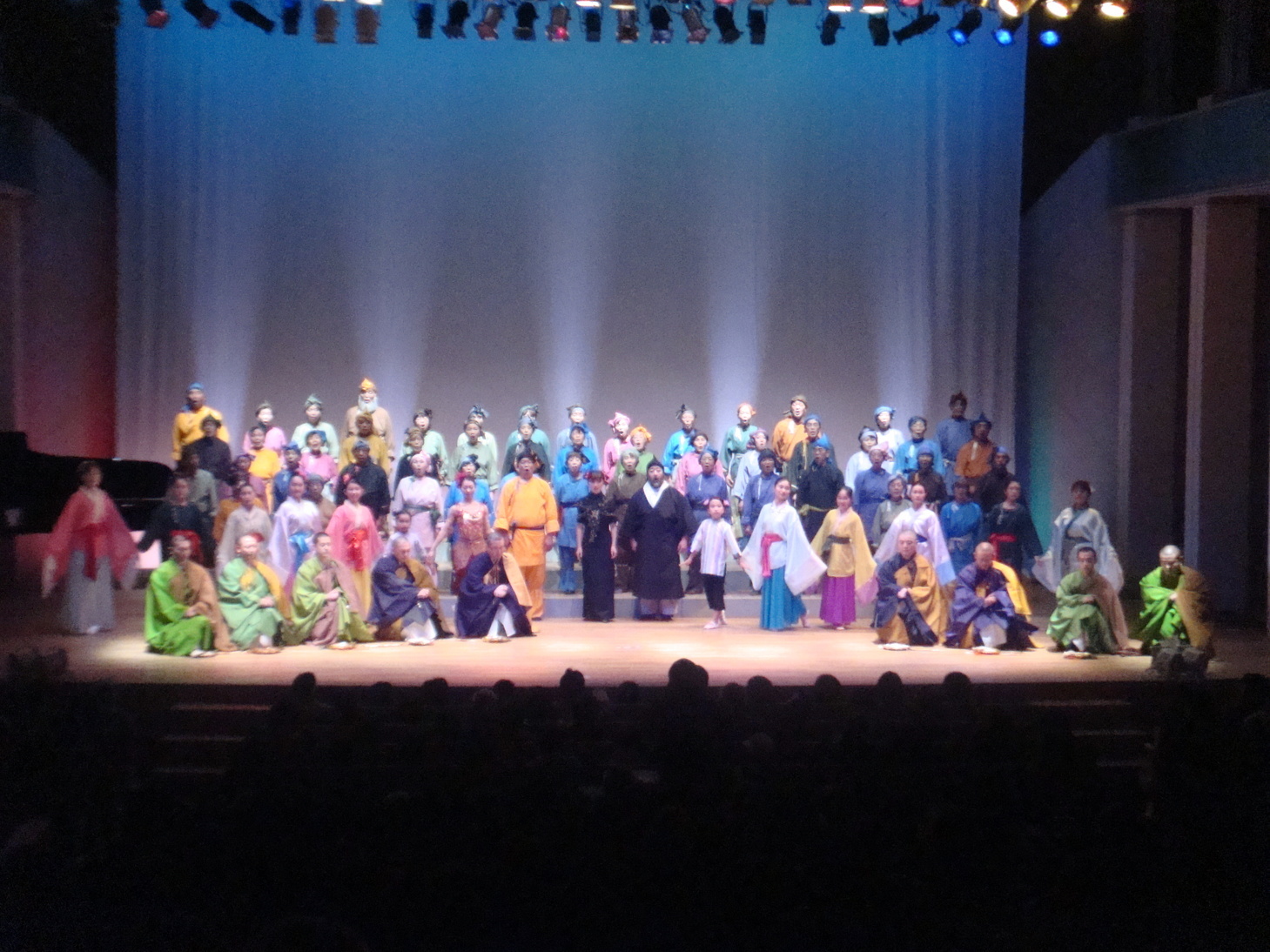 �{���Č����L