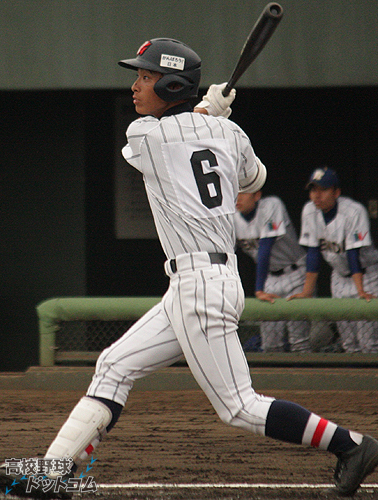 �A�g���d��@�Ȗ؉w�O�X