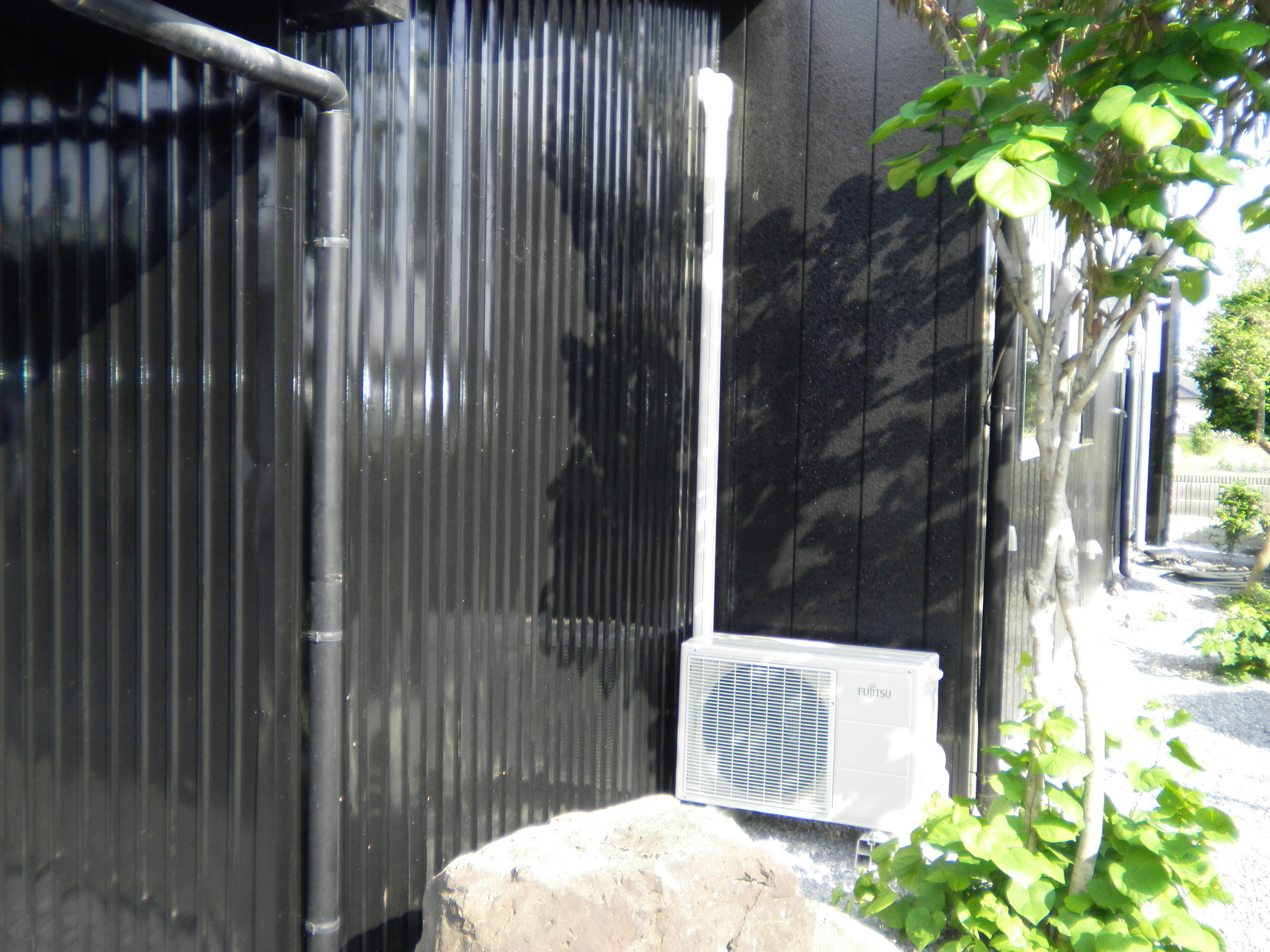 �A�g���d��@�Ȗ؉w�O�X