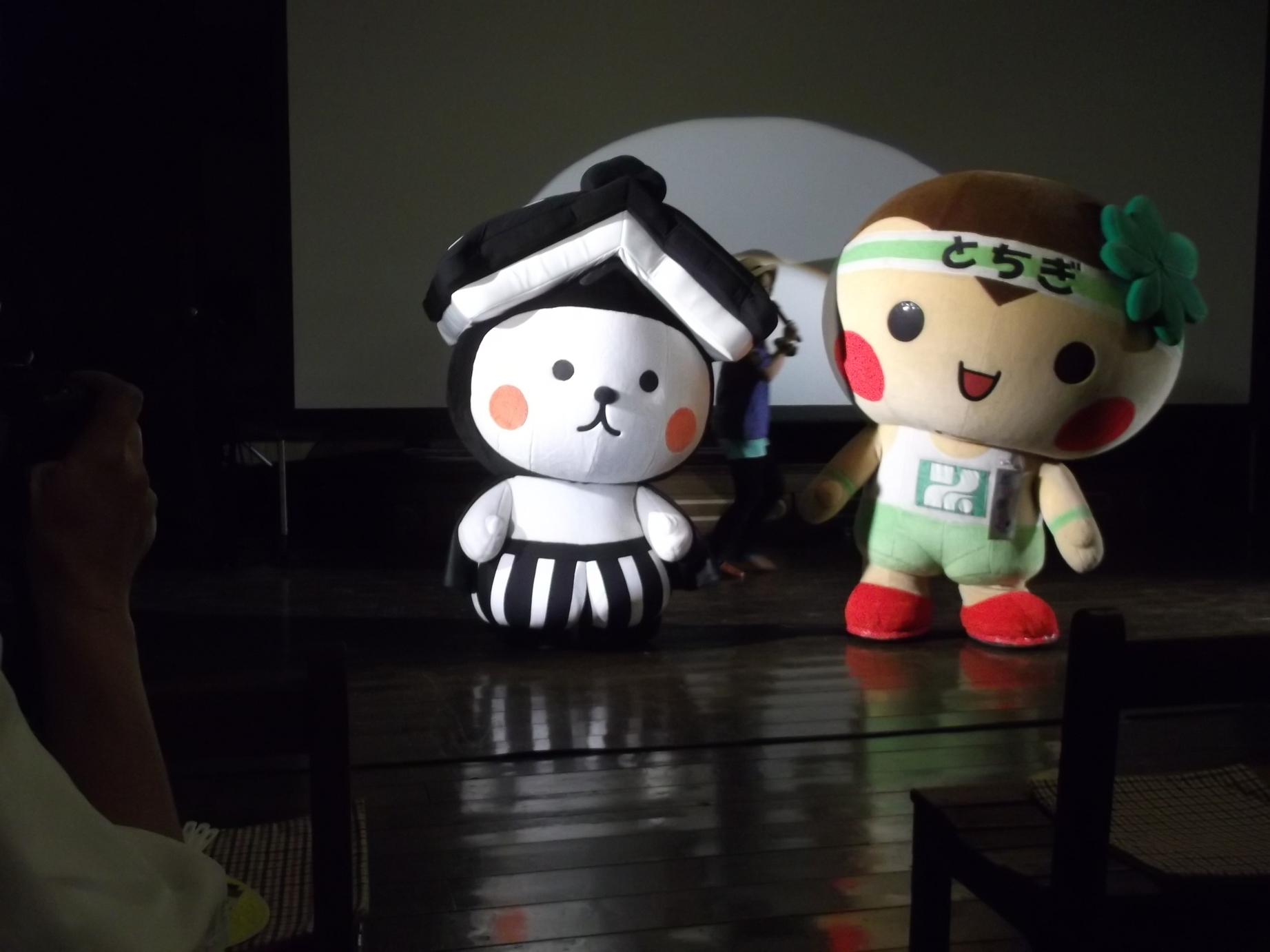 ��̉j���X �Ƃ��� ����~��~