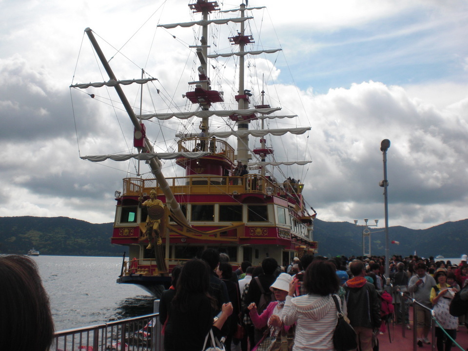 ��̉j���X �Ƃ��� ����~��~